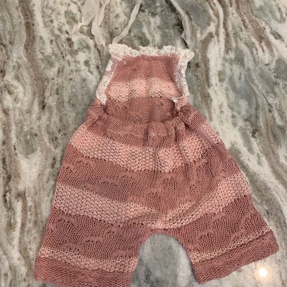 Baby 6 Month Photoshoot Romper & Bonnet Outfit